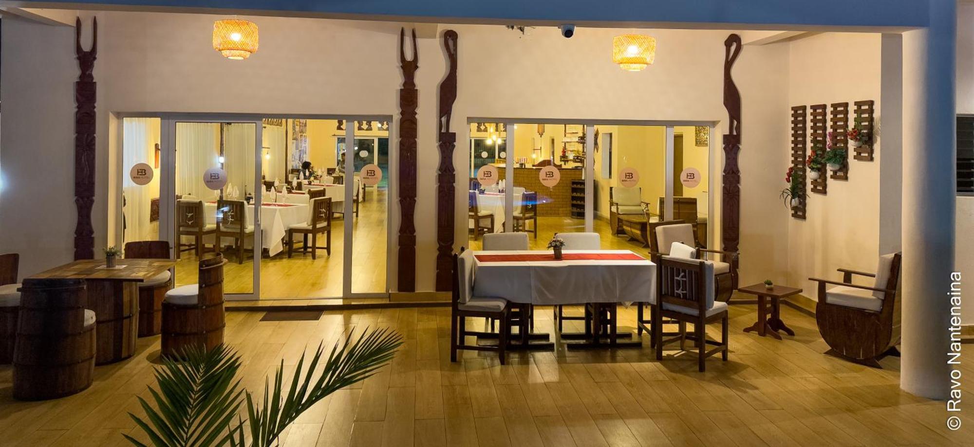 Bira Hotel Анцирабе Екстер'єр фото
