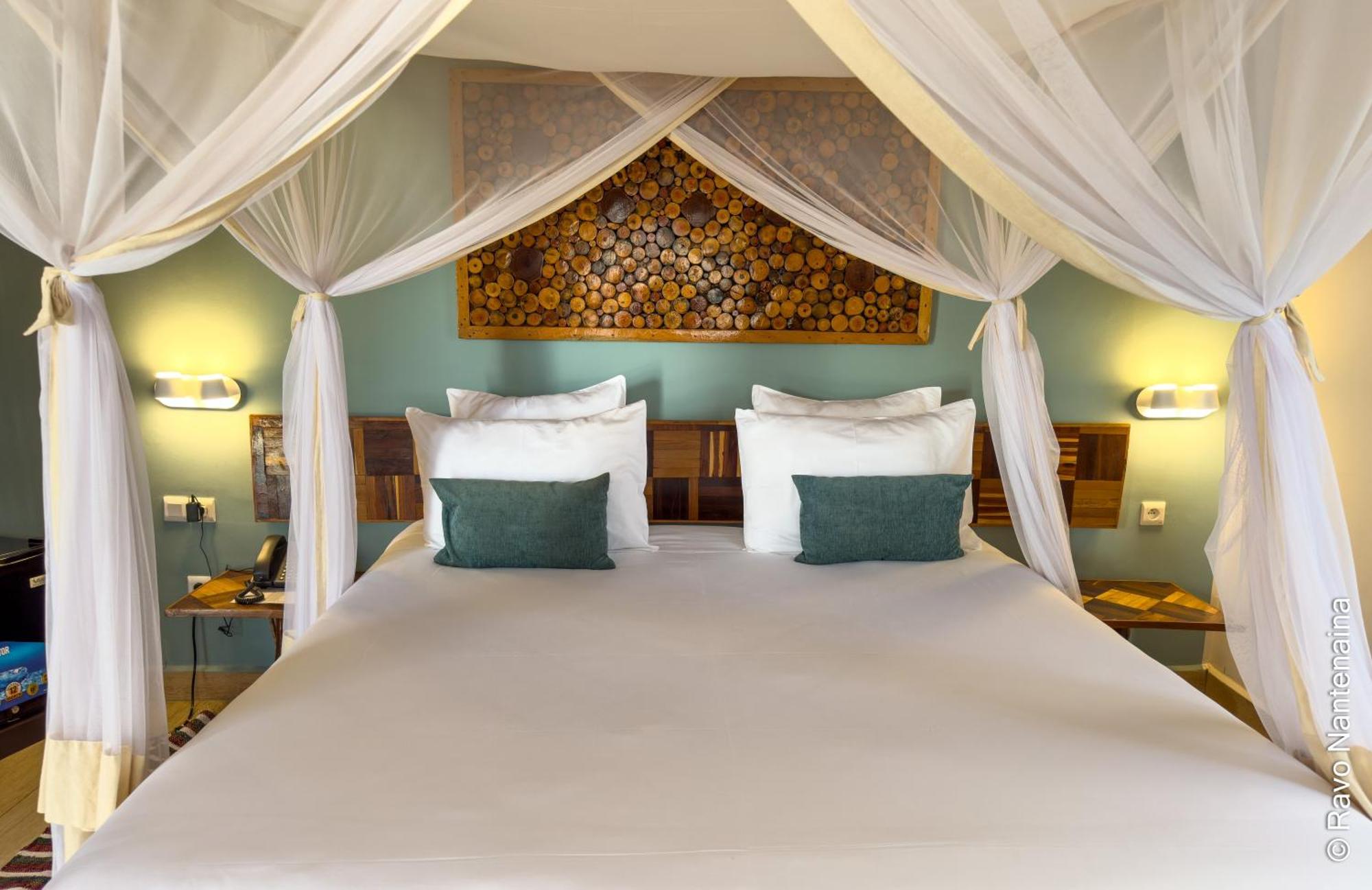 Bira Hotel Анцирабе Екстер'єр фото